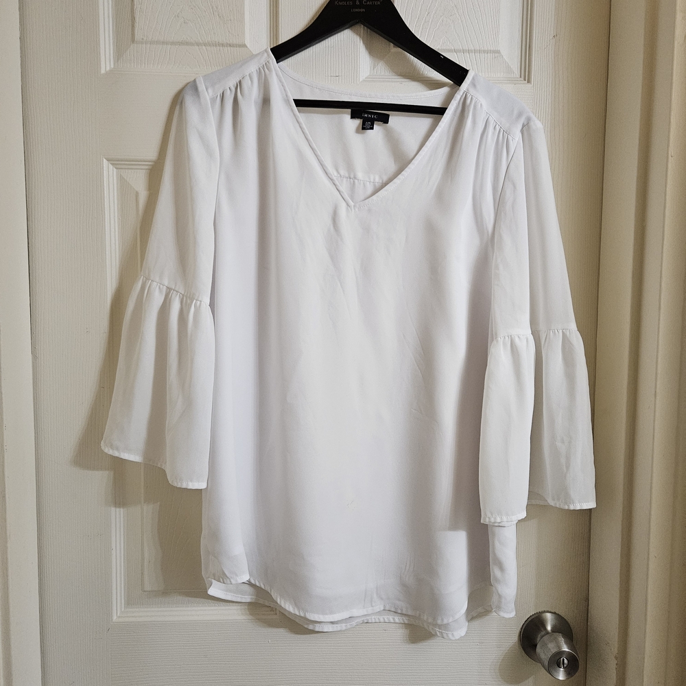 Elegant White V-Neck Blouse with Flared Sleeves